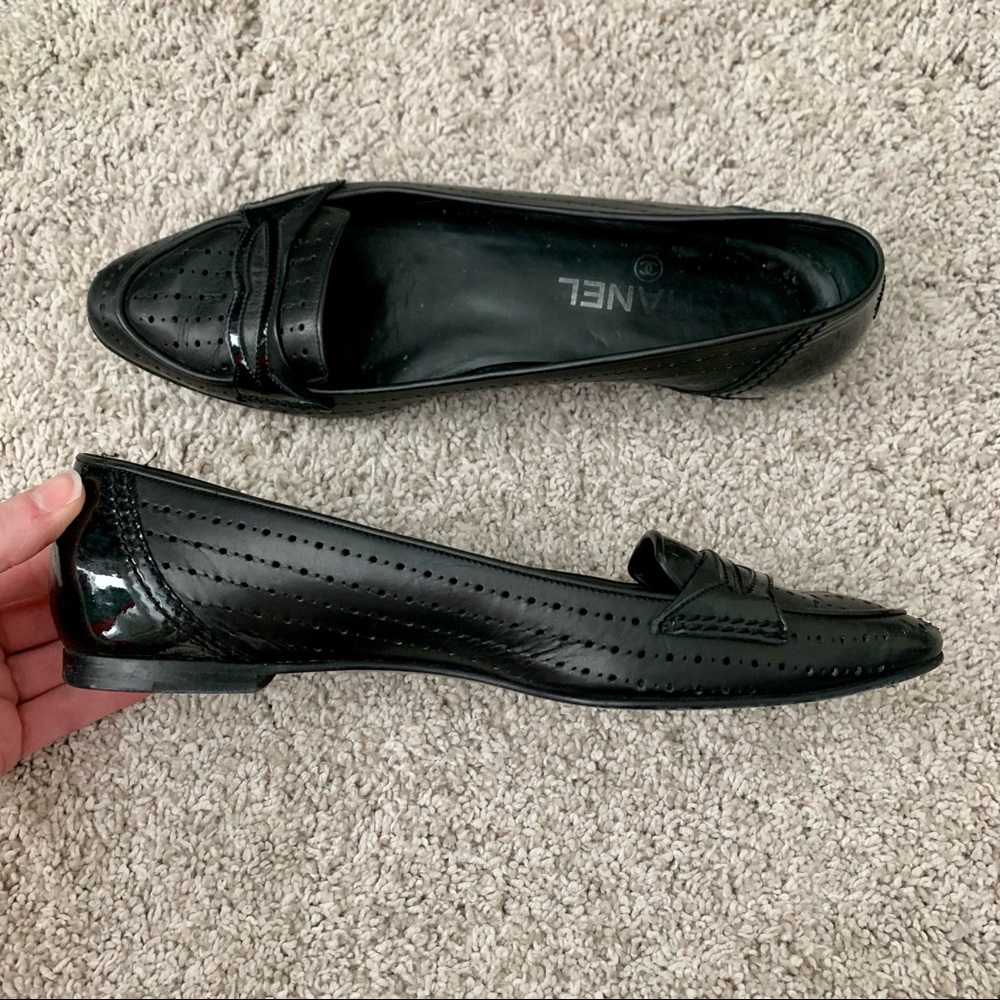 Chanel Black Perforated Flats - Picture 6 of 7